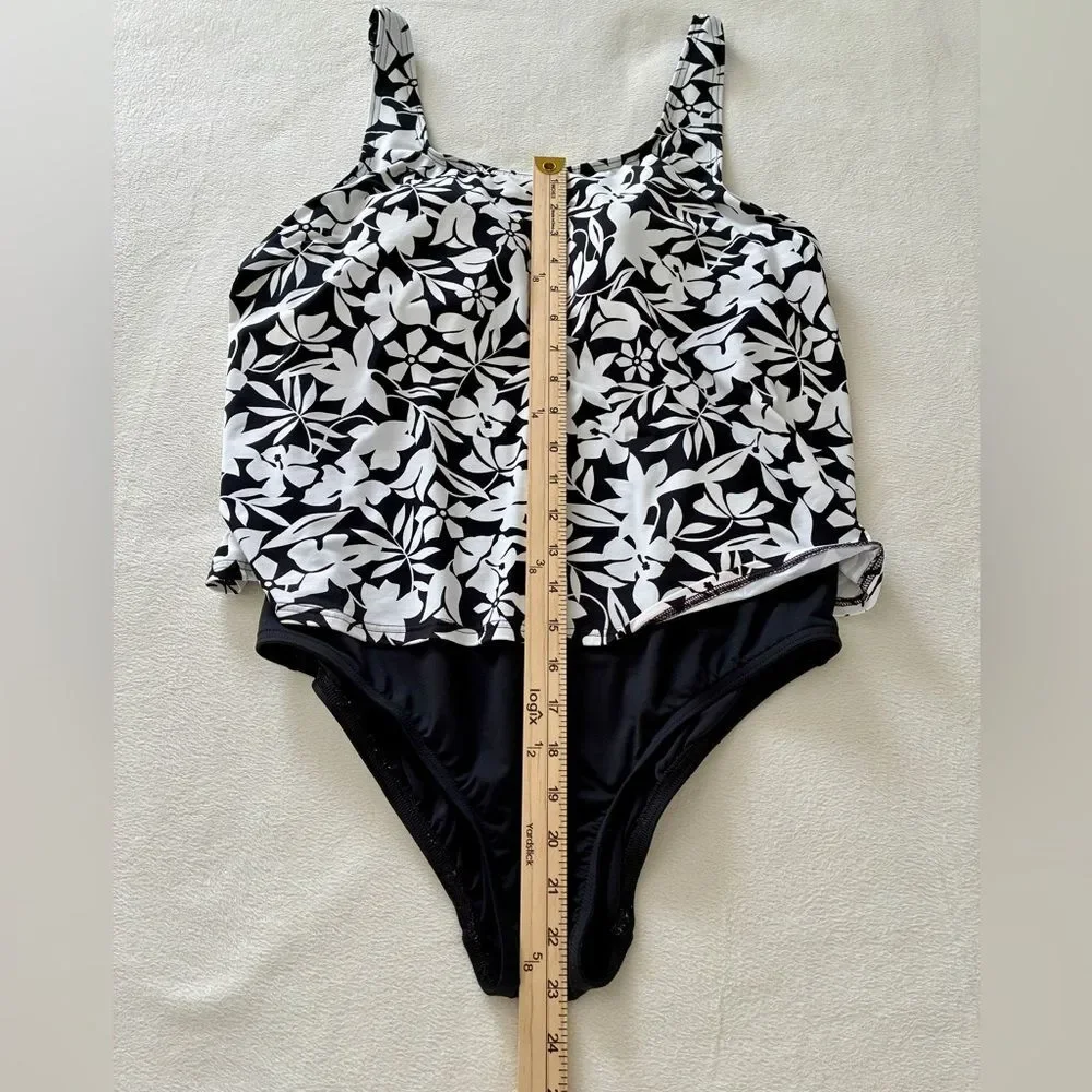 Lands’ End Swimsuit Women’s 16 One Piece Black White Floral Resort Cruise Wear
